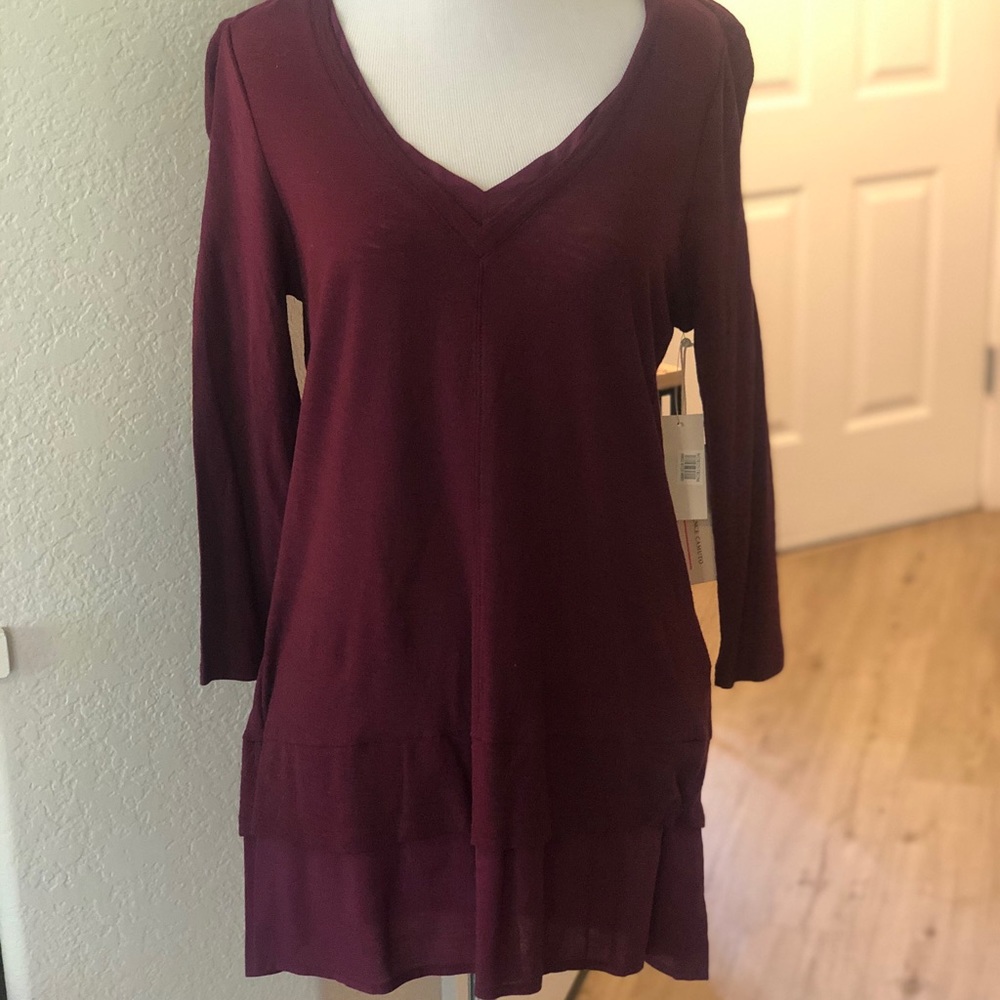 VINCE  Burgundy top NWT
